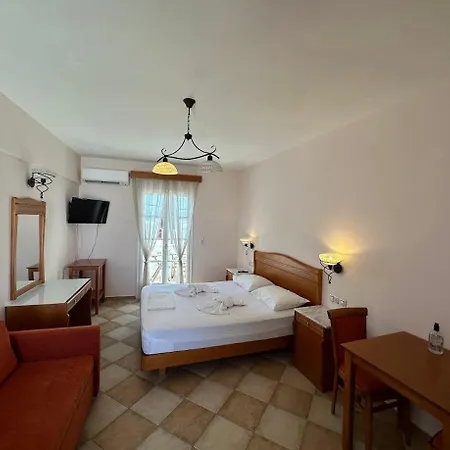 Welcome Naxos * Agios Prokopios (Naxos)